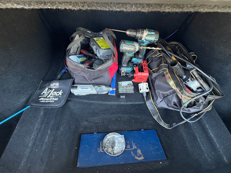 OE Lock & Safe van stocked with professional locksmith tools
